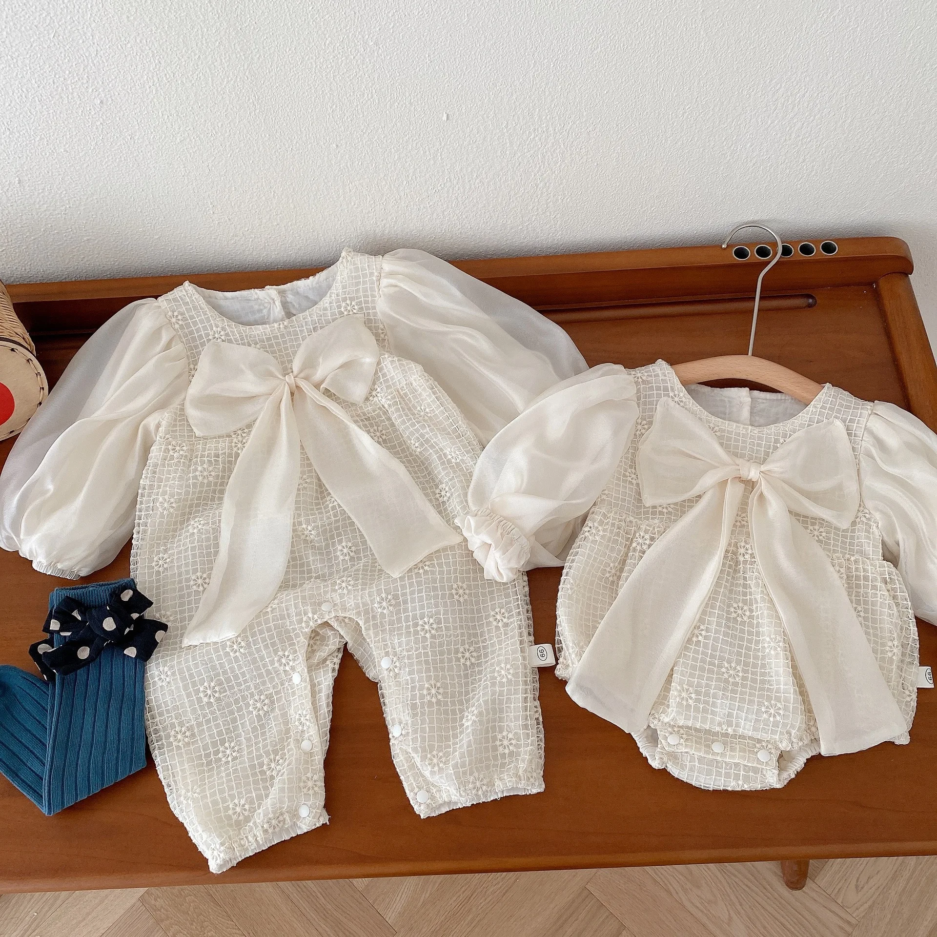 

Baby Clothes Girls Romper Newborn Sweet Solid Color Cute O-neck Bowknot Princess Simple Plaid Floral Printed Casual Pullover