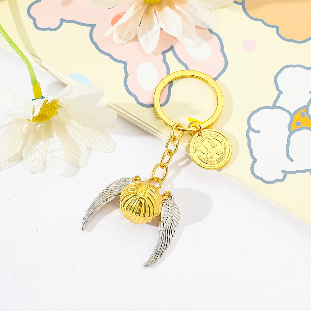 Key Chains Key Chain Accessories Movie Harri Potter Golden Snitch Pendant Keychain Boys Girl for Backpack Jewelry Gift