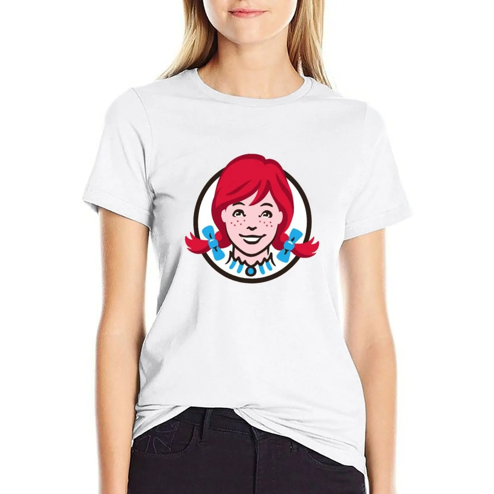 

Classic Logo - Mom T-shirt Aesthetic clothing funny Womens clothing
