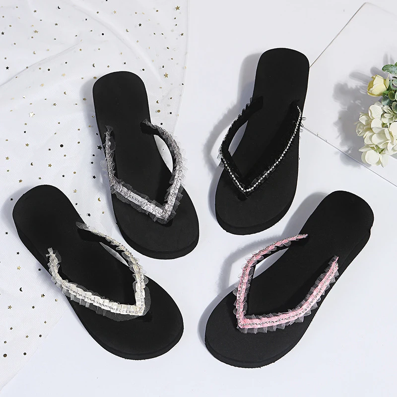 

Women's Slippers Outdoor Summer New Fashion Diamond Beach Sandals Plus Size 41 42 European Casual Slippers Female Shoes 2022