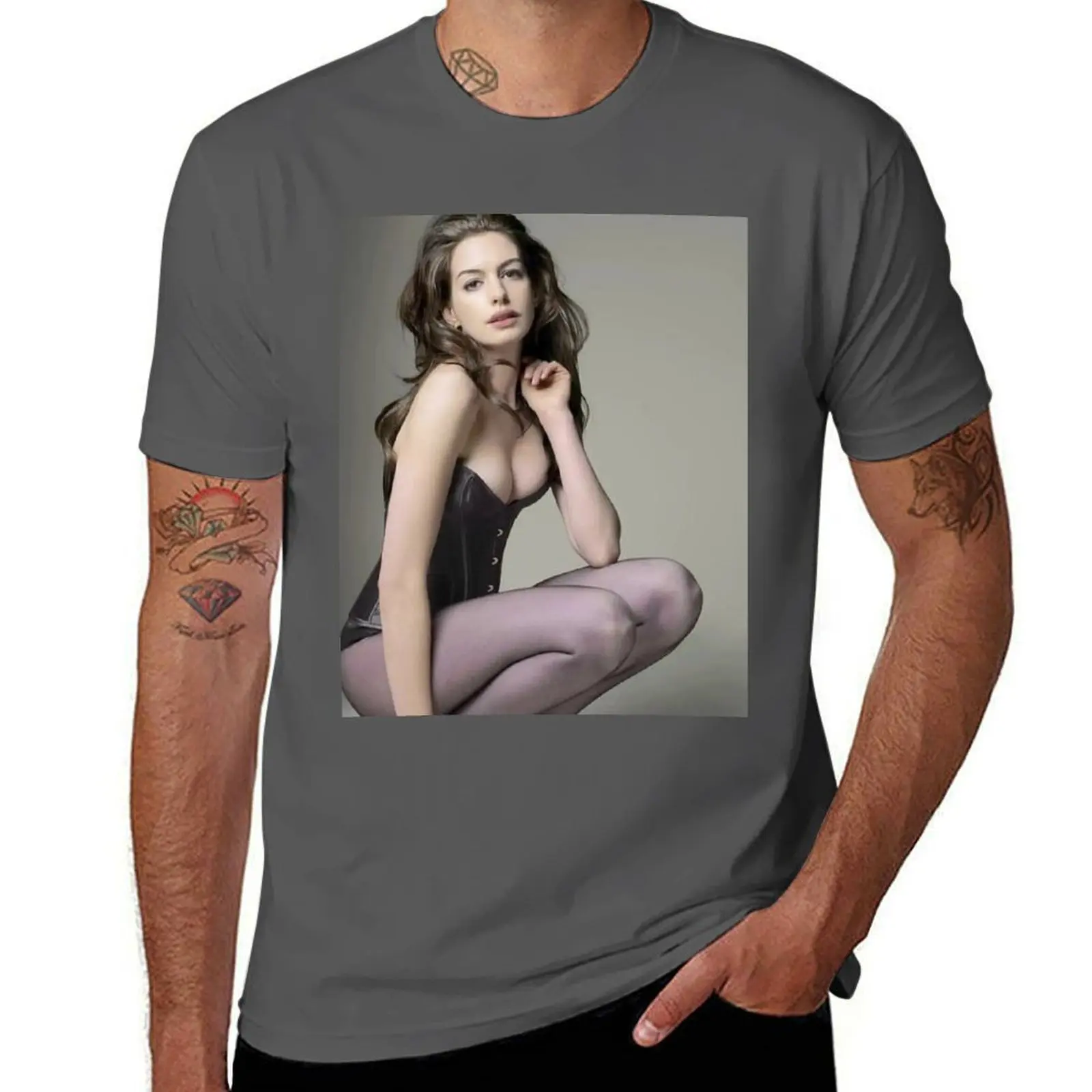 anne hathaway sexy T-Shirt man graphic t shirt mens graphic t shirts T-Shirt