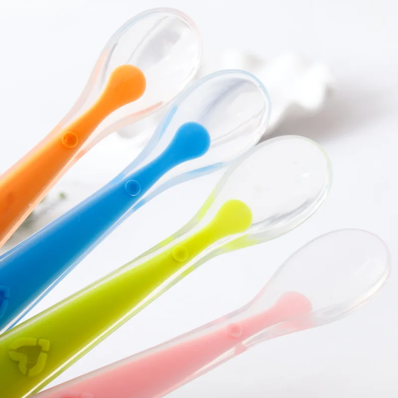 Baby Soft Silicone Spoon Candy Color Temperature Sensing Spoon Children Food Baby Feeding Dishes Feeder Appliance