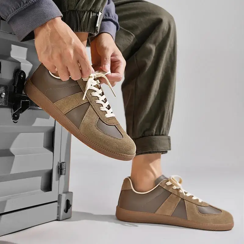 Classic Retro German Training Shoes, Women's Little White Shoes, Spring and Autumn New Versatile Lace up Genuine Leather Bo