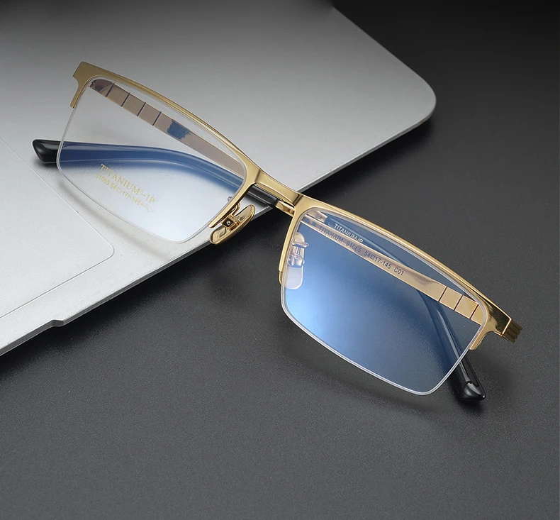 2026 Herren Business Reintitan-Brillengestell Modische Eckige Halbrandbrille 91065 Einzigartiges Design Goldfarbene Brillen Oculos – Detail 4