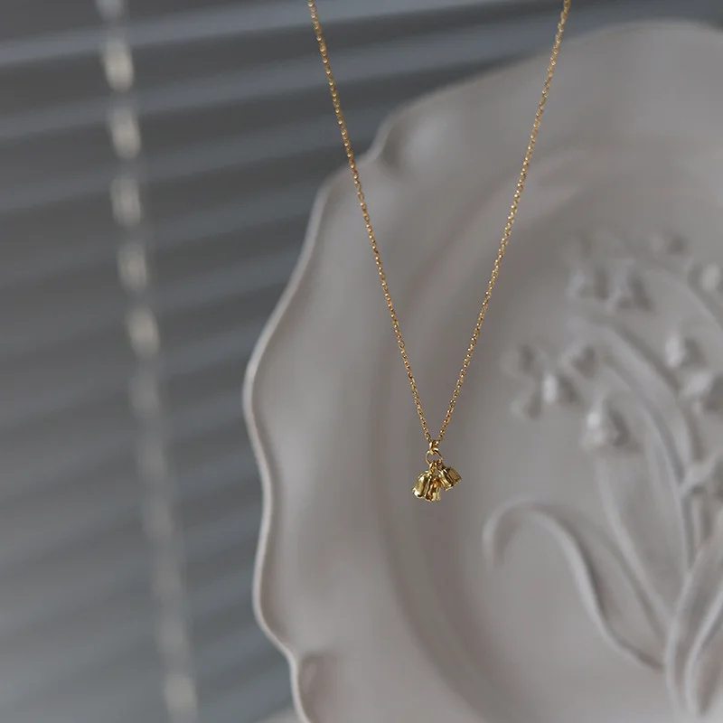 

Lily of the Valley Necklace Female Design Sense Small Orchid clavicle chain