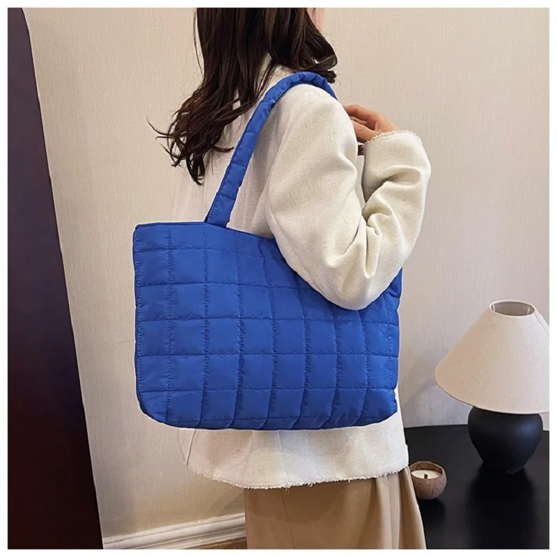 

Large Capacity Winter Shoulder Bag New Solid Nylon Handbags Cotton Casual Tote Bags For Women Fashion Top Handle Bag ﻿