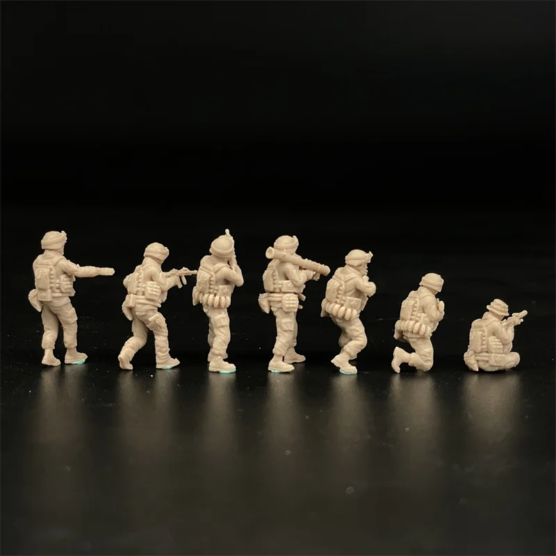 米軍 アメリカン ビンテージ ハンドメイド US MARINE CORPS 軍物 1/72 Scale Resin Model US Army Marine Corps 7 Soldier Figures
