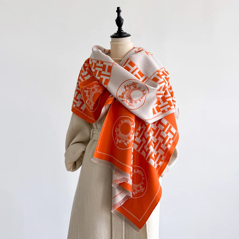 Elegant Polka Dot Design Scarf Imitation Cashmere Soft Warm Versatile Shawl Coldproof Windproof Blanket Scarf for Autumn Winter