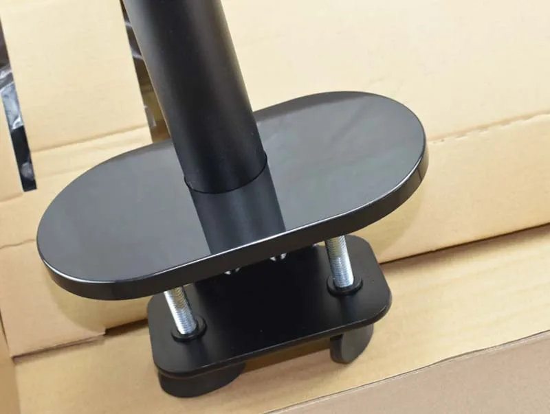 Monitor, 17 