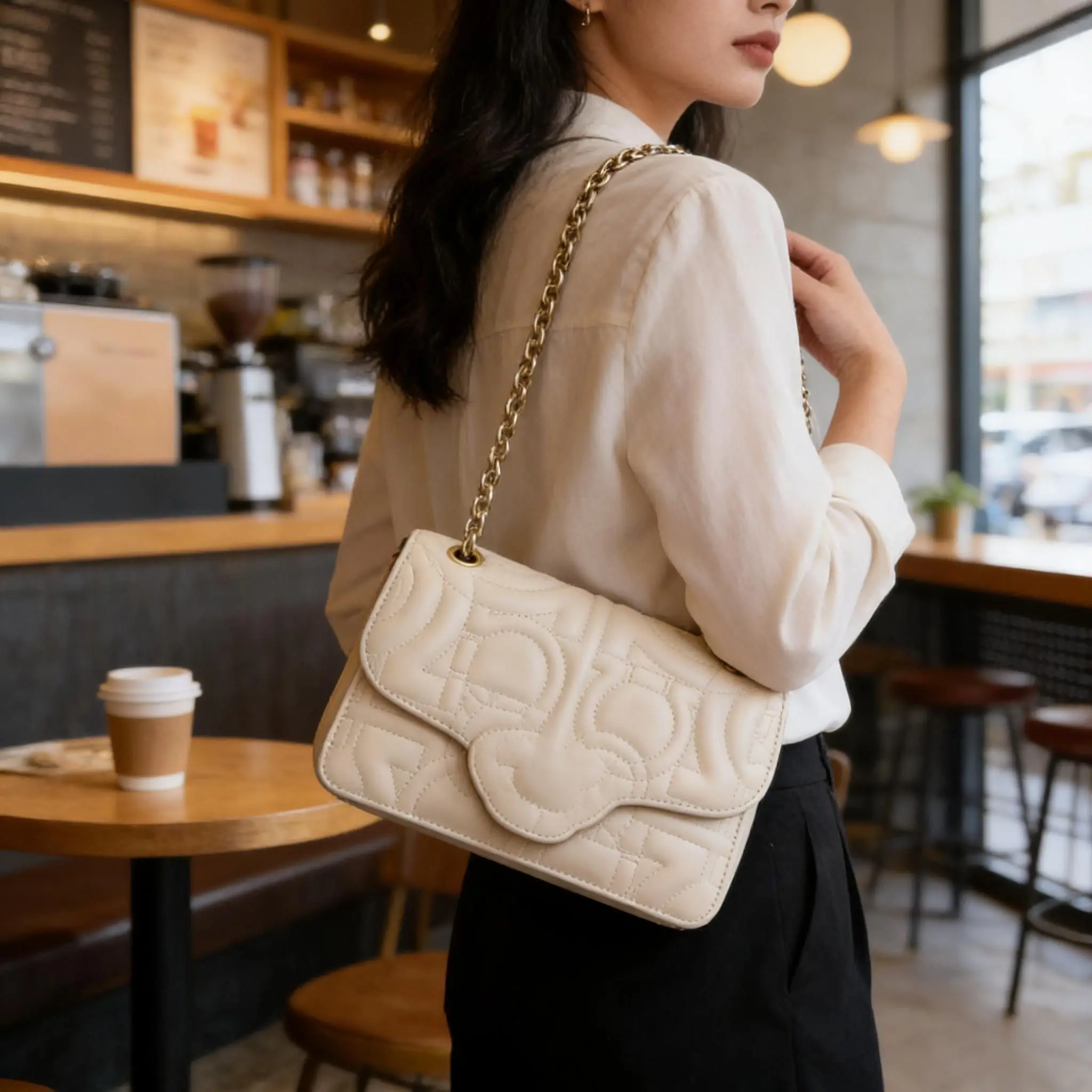 Designer Chain Crossbody Purse Vintage Adjustable Shoulder Bag for Women Women's luxury designer bags