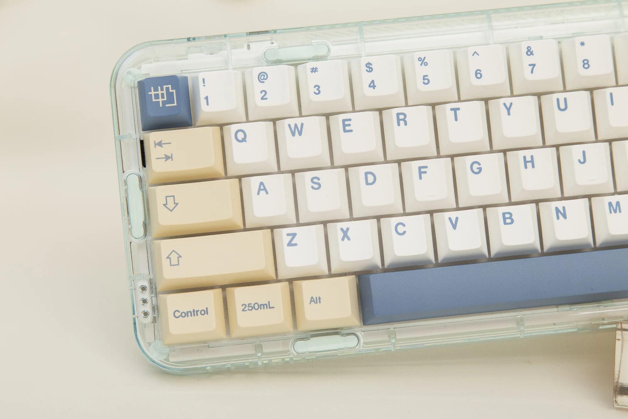 Sfd155044568541e2814f40649124a4dfy - GMK Keycap