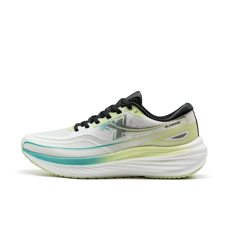 Xtep大人の雲のランニングシューズ、快適なスポーツスニーカー