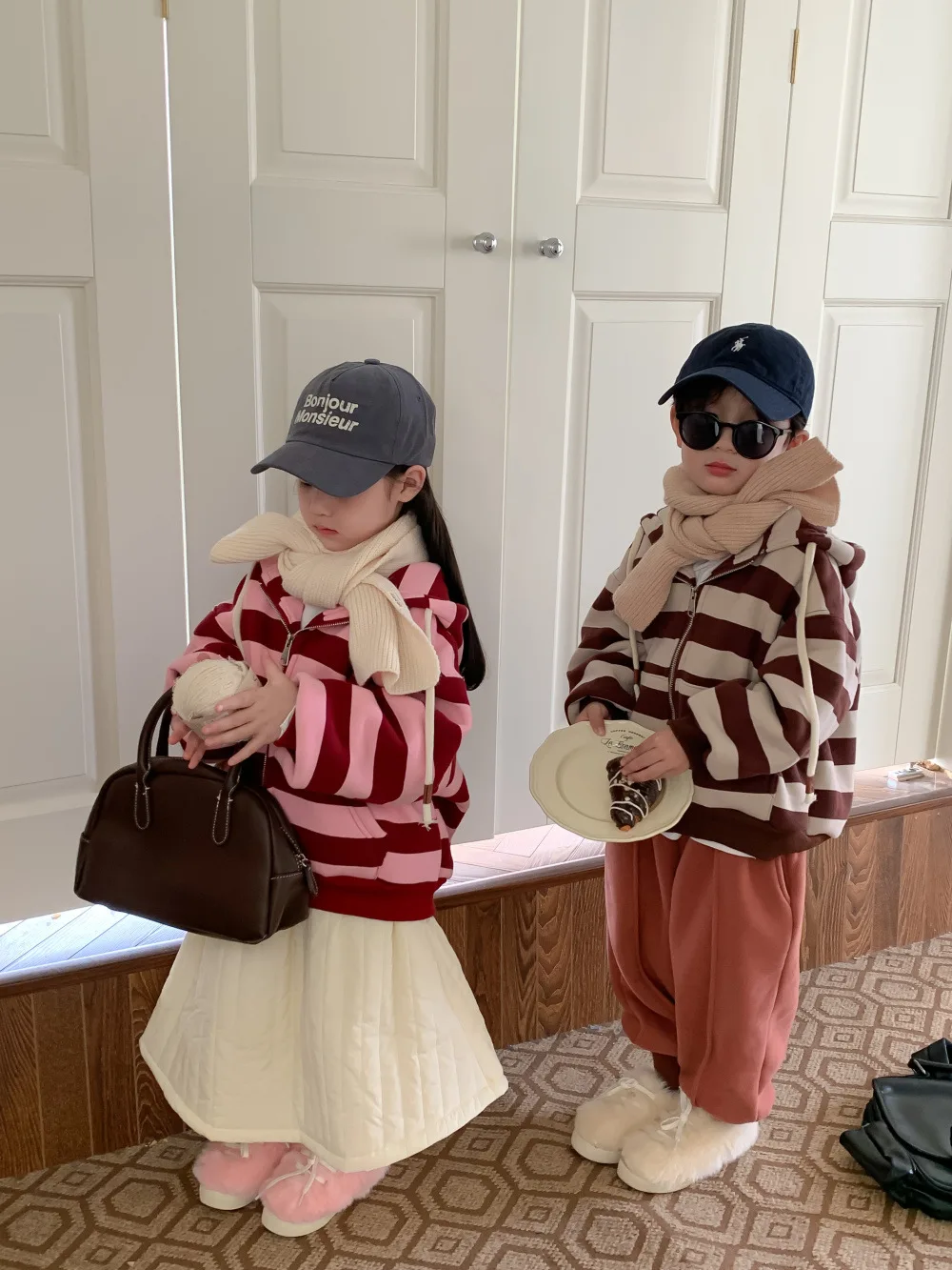 

2022 Outerwear Hooded Zipper Full Sleeve Regular Length Striped Soft Fashion Casual Comfortable Thick Winter Children Unisex