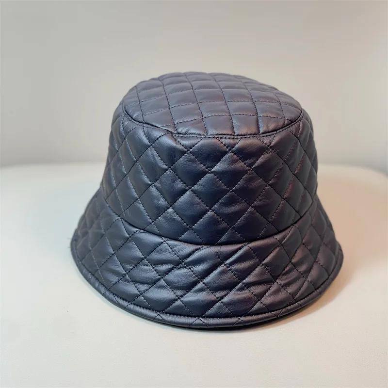 

Women's bucket hat Caps women hats for men Fishing for women for the sun chapéu Hiking Hat for girls Luxury winter accessories
