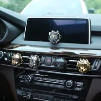 Pas de parfum Bulldog désodorisant voiture parfum voiture décoration Auto Geur Clip bouledogue parfum Parfum Voiture voiture diffuseur 6