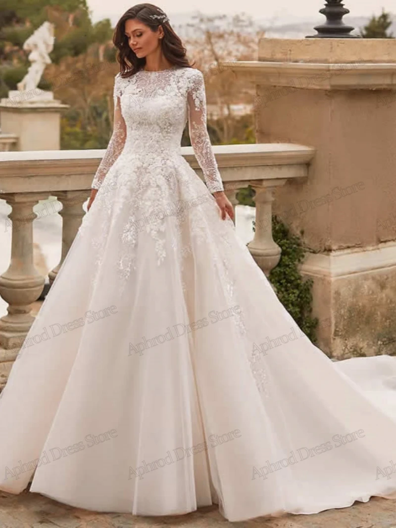 Modest Wedding Dresses Full Sleeves O-Neck Bridal Gowns Lace Appliques Floor Length Robes Glamorous Vestidos De Novia Customized 4