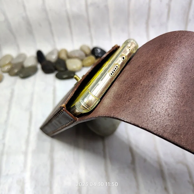 Рисунок 5 - Универсальный флип-чехол на пояс