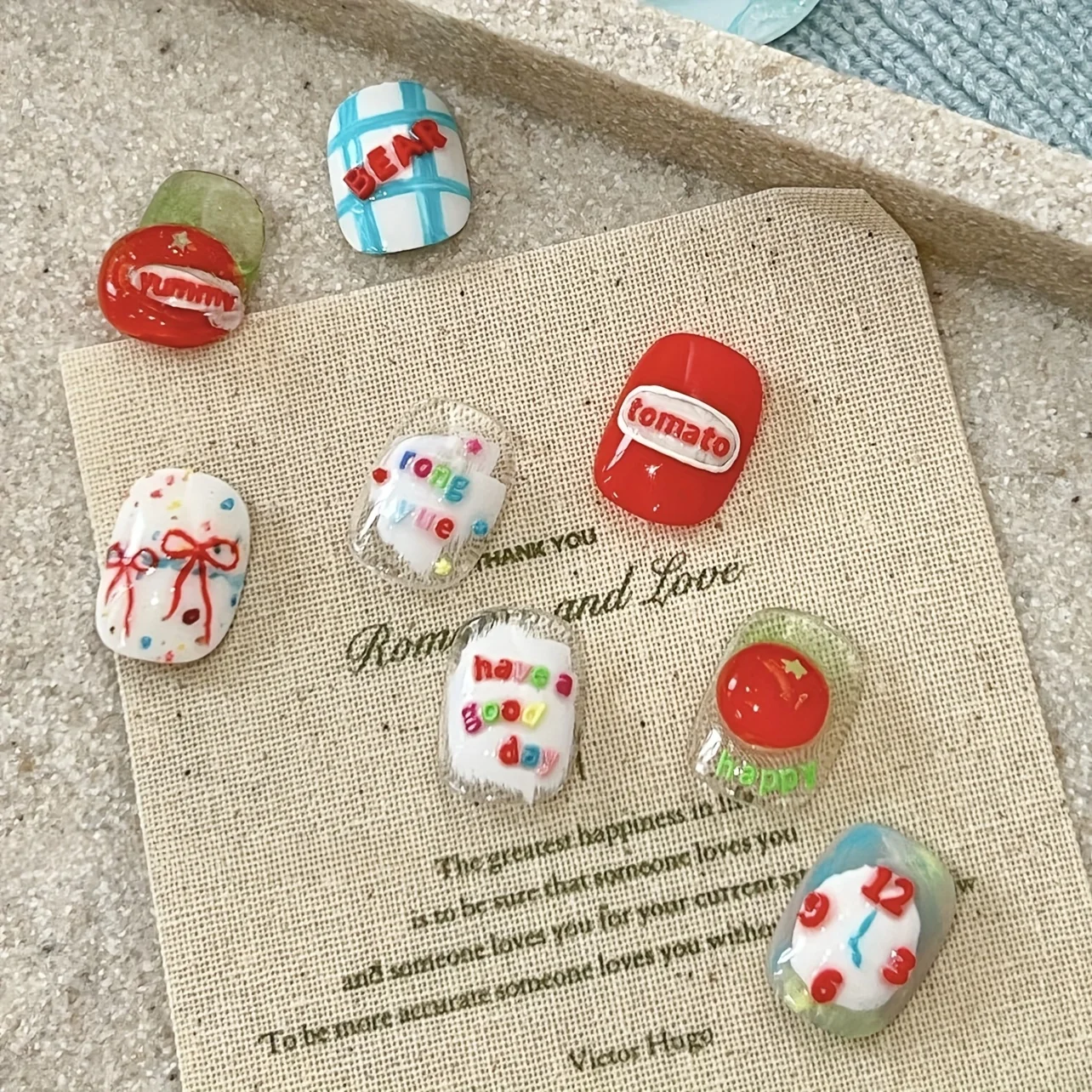 1Pc DIY 네일 아트 용 투명 몰드 UV 접착제 드롭 접착제 재사용 가능한 미니 문자 숫자 매니큐어 장식 드립 접착제 템플릿