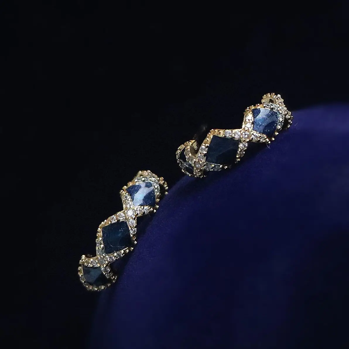 

Classic 925 Sterling Silver Blue Sapphire Diamond Ear Circle Ring Natural Gemstone C Shape Huggie Hoop Earrings 9k Gold Jewelry