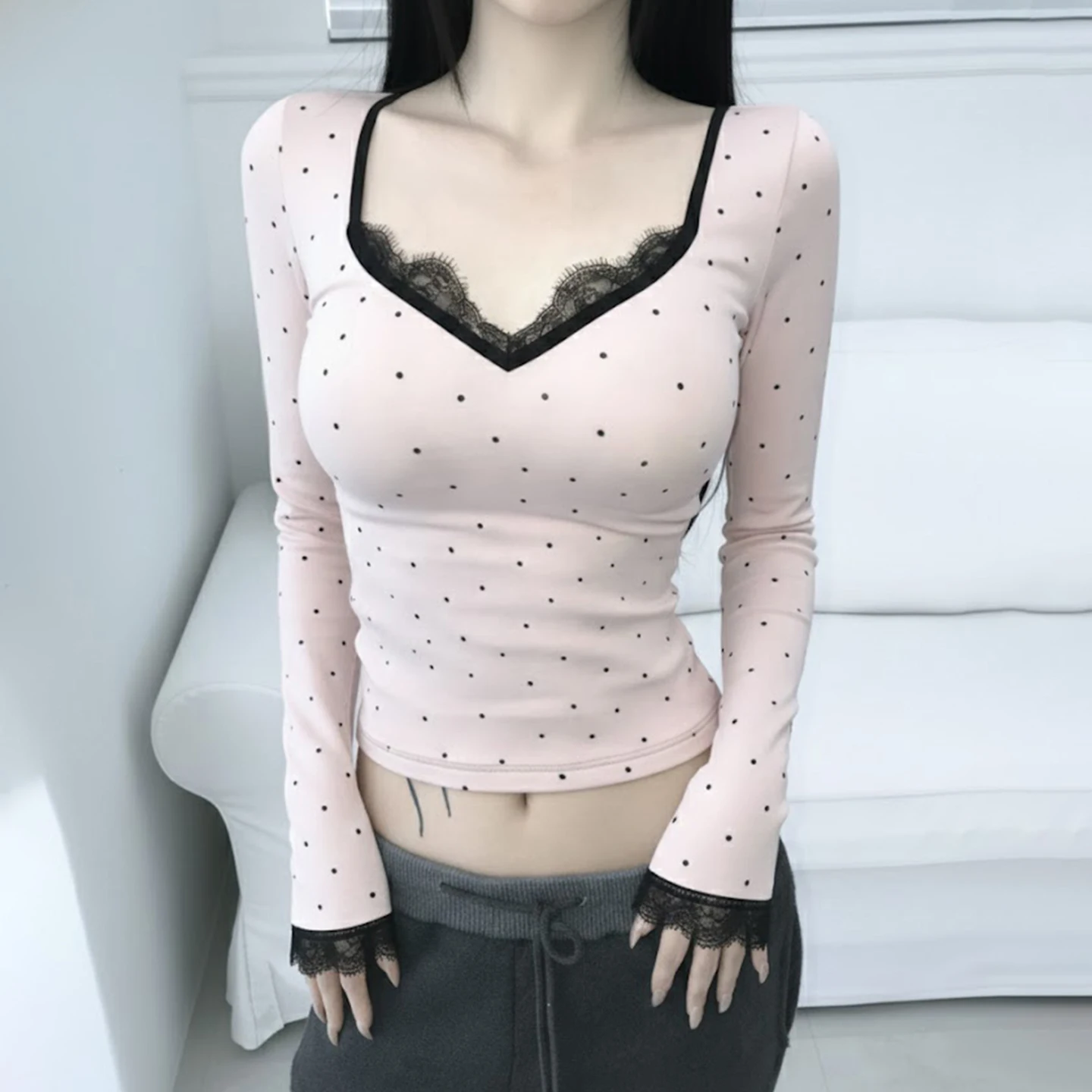 SUCHCUTE Sweet Polka Dot V-Neck Lace Patchwork Top Women Spring Long-sleeve Tees Korean Casual Tops All match coquette outfits 2