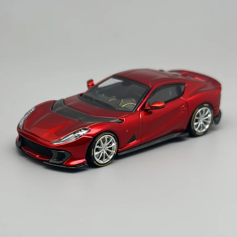 TOC 1:64 메탈 레드 FE 812 Competizione 합금 자동차 모델