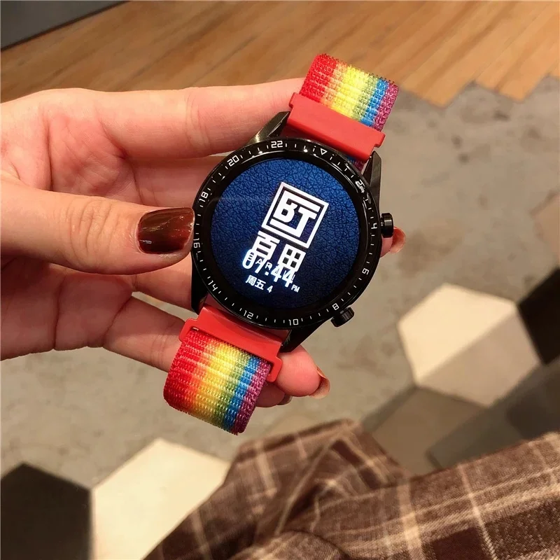 Nylon Loop Strap in Various Sizes - Versatile Smartwatch Band Replacement