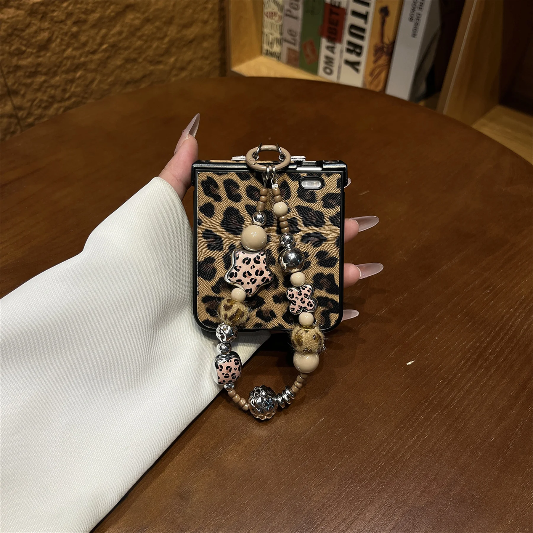 Korean Brown Leopard Print Phone Case with Hairball Star Bracelet