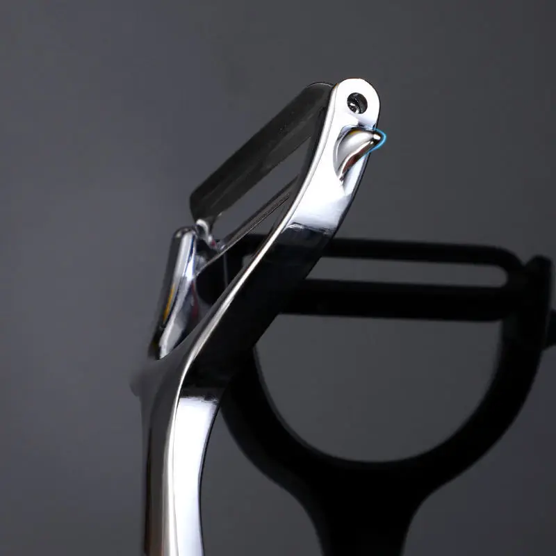 Description Picture 5 of itemPotato Peeler, Apple and Melon Planer, Household Kitchen Multifunctional Scraper, Sharp, Stainless Steel Peeler