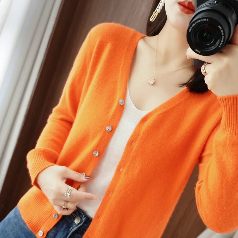 

Women Cardigans 2023 Autumn Winter Single Breasted Knitwears Long Sleeve Warm Knit Cardigan Korean Fashion Spring casual Sweater