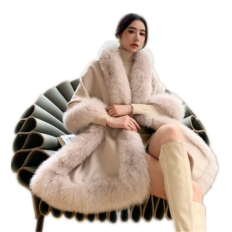 Большой женский роскошный зимний