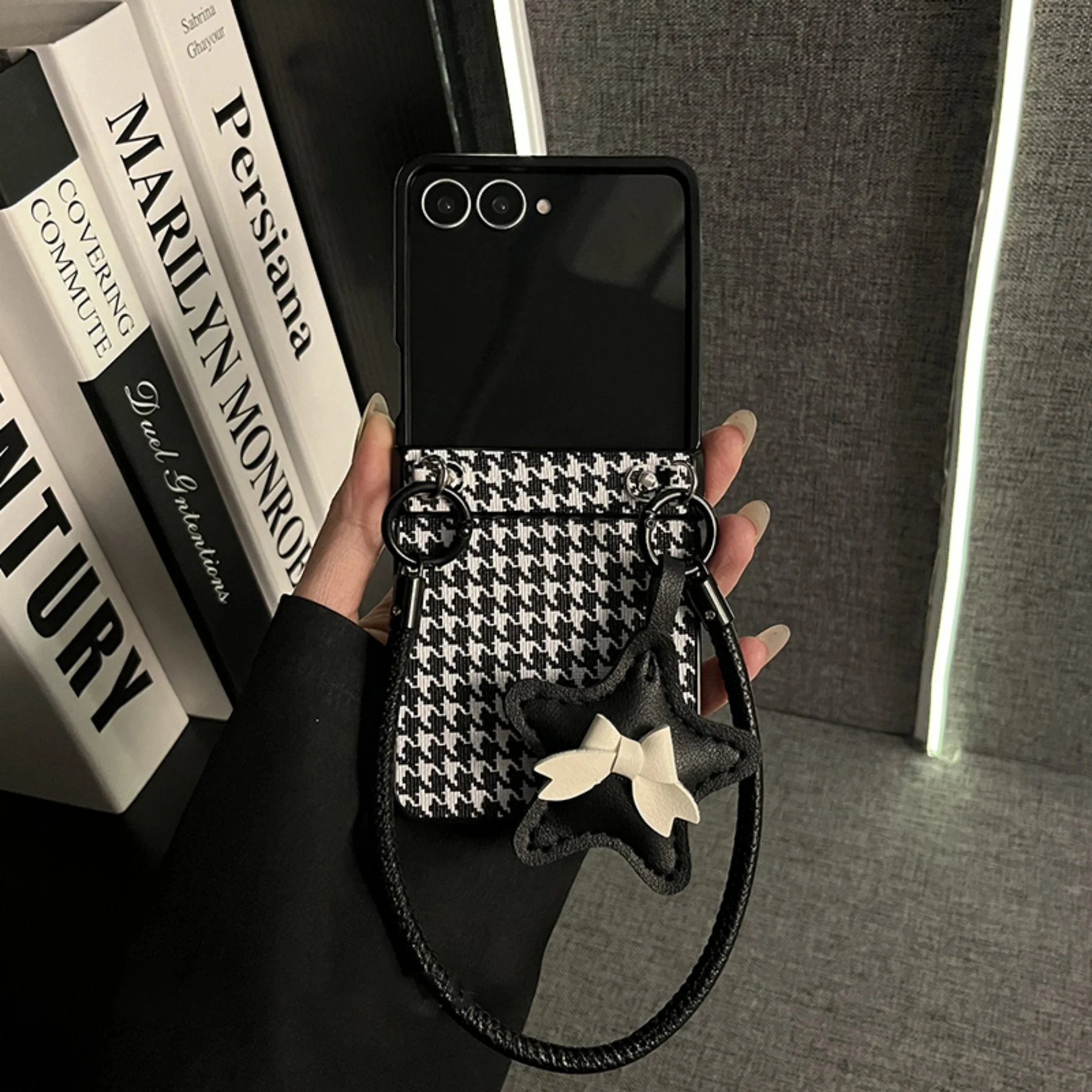 Luxury Houndstooth Bow Star Rope Portable Phone Case