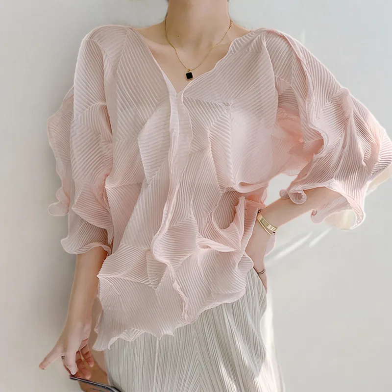 

COZOK Chiffon Solid Color Fashionable Women's New Summer Top V-neck Pleated Temperament Bat Sleeve Casual WT5183