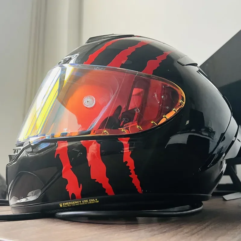 Motorcycle Monster Claw Scratch Stickers DIY Motocross Helmet Body Vinyl Decals for BMW KTM Kawasaki YAMAHA SUZUKI HONDA 2PCS