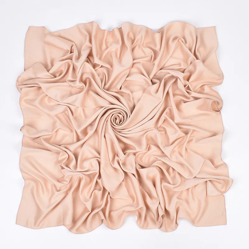 110cm*110cm Einfarbiger Satin Quadratischer Kopfschmuck Damen Mode Quadratischer Kopfwickel Schal Tücher Foulard Hijab Halstuch Bandana – Detail 19