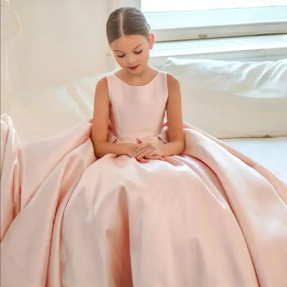 Satin Flower Girl Dresses Wedding BOW Appliqued Baby First Communion Dresses