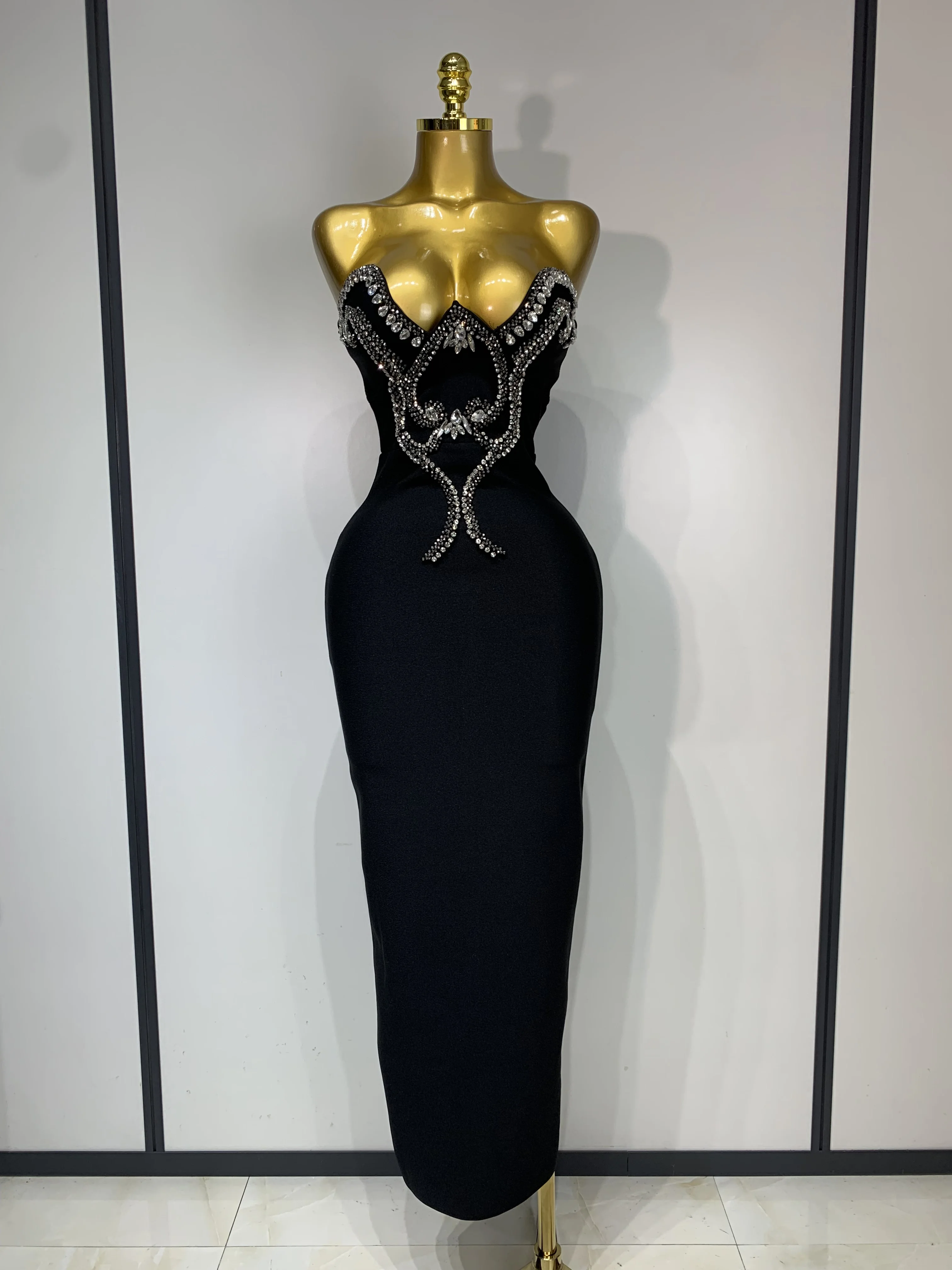 green emerald velvet dress Holiday Party Birthday Dresses Women's Spaghetti Straps Sexy Mesh Heart Hot  Rhinestones Long Dress Celebrities Elegant Luxury main image 0