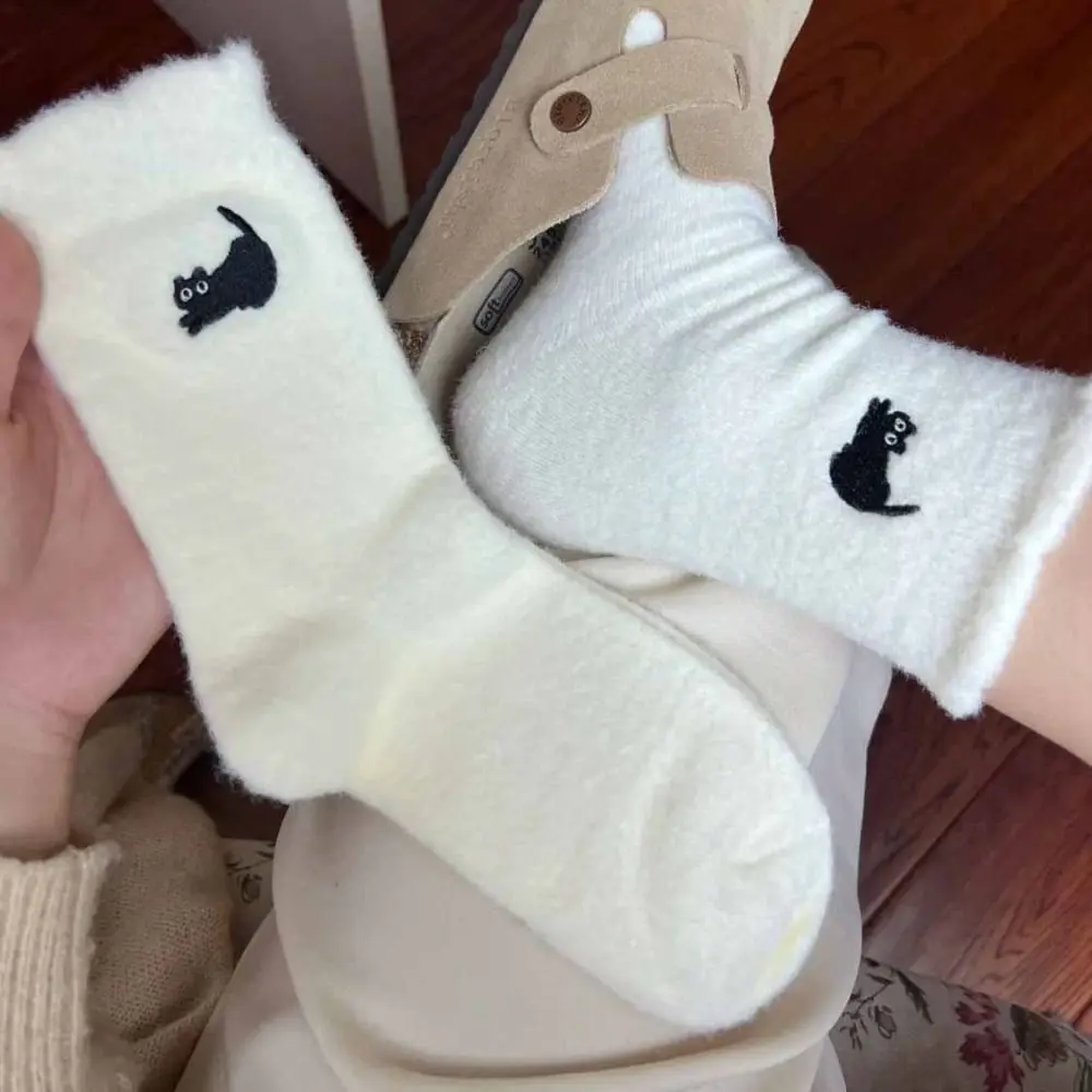 

Winter Mink Fleece Socks Thicken Cute Cat Warm Cashmere Socks Velvet Super Soft Coral Plush Socks Women