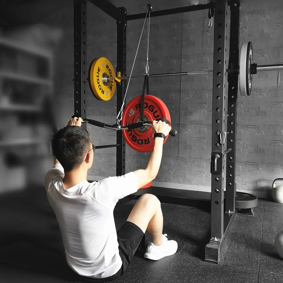 Kabel katrol systeem gym opgewaardeerd thuis krachttraining apparatuur workout accessoires latpull down fitness voor triceps pull down biceps krul terug onderarm schouder (2 kabels 3 handgrepen Kabel katrol systeem gym opgewaardeerd thuis krachttraining apparatuur workout accessoires latpull down fitness voor triceps pull down biceps krul terug onderarm schouder (2 kabels 3 handgrepen