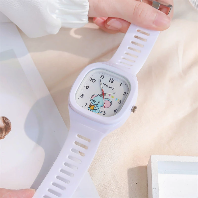 

New Brand Quartz Watch Sport Men Women Silisone Strap Wristwatch Girls Gift Clock Watches Dropshipping Relojes Para Mujer