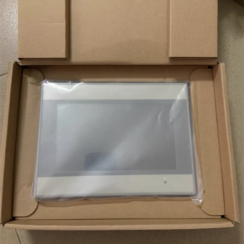 In Box For Weinview HMI MT6071IE Touch Screen MT6071IP