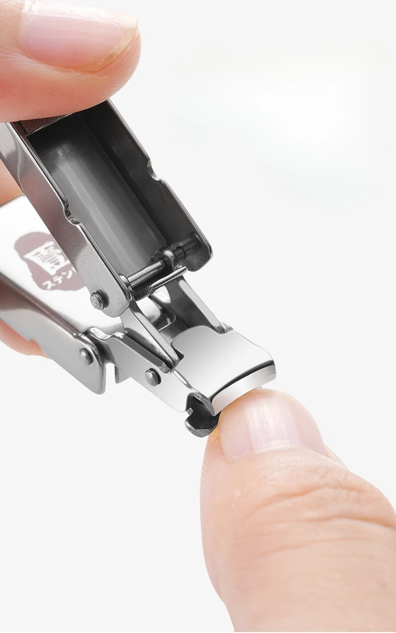 All Steel Transform Nail Clipper, Japanese Style Creative Stainless Steel Nail Clipper, Portable and Mini Folding Na