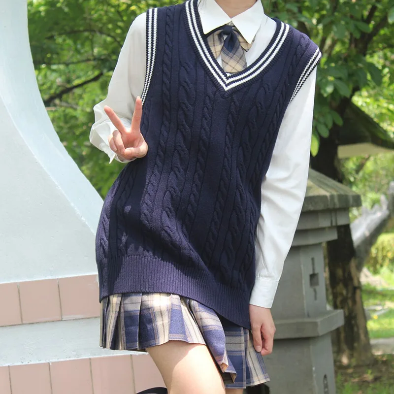 

High School V Neck Navy Blue Vest Sleeveless Girl JK Sweater Knitted Sweater Japanese Fashion Uniform Schoolgirl Costume Seifuku