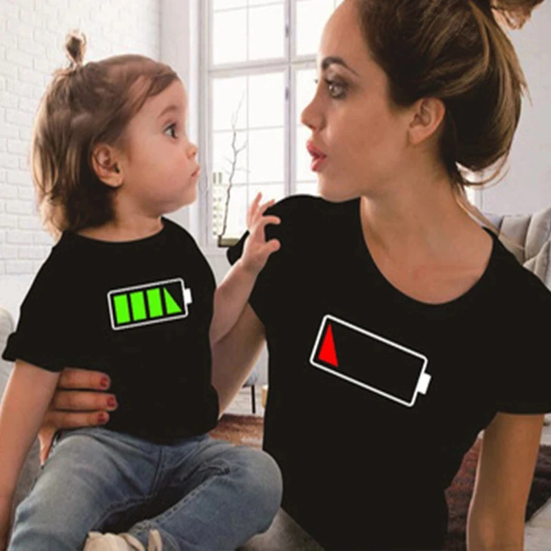 Funny Battery Print Family T Shirt Daddy Son Family Matching T-shirts Parent-child Family Clothes Kids Casual Tops Tee 4