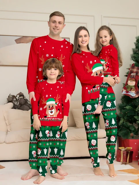 2024 Couples Christmas Family Matching Pajamas Set Mother Kids Clothes Christmas Pajamas For Family Clothing Set 1