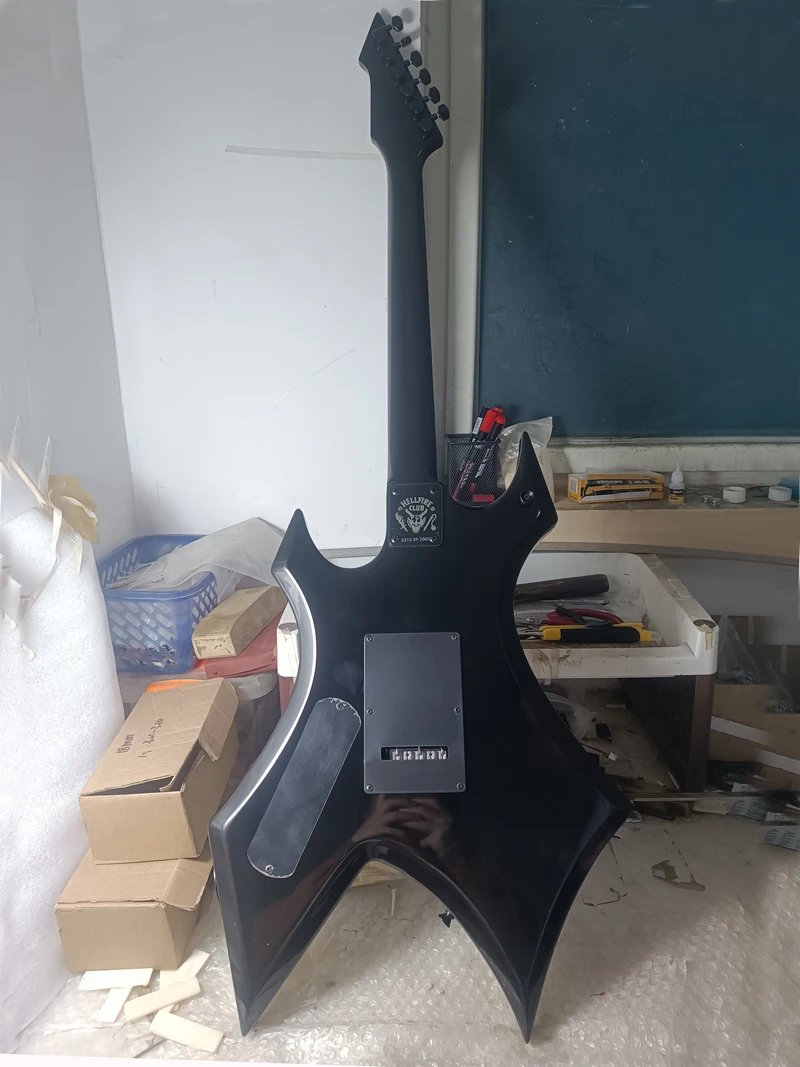 B.C. Rich "Warlock "Electric Guitar, Floyd Rose Vibrato Bridge, lock string nut, active pickup, The Hellfire connection board
