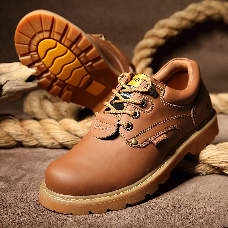 

2023 New Brown Men Genuine Leather Casual Shoes Brand Low Top Boots for Men Work Safety Shoes Couple Tooling Motorcycle Shoes