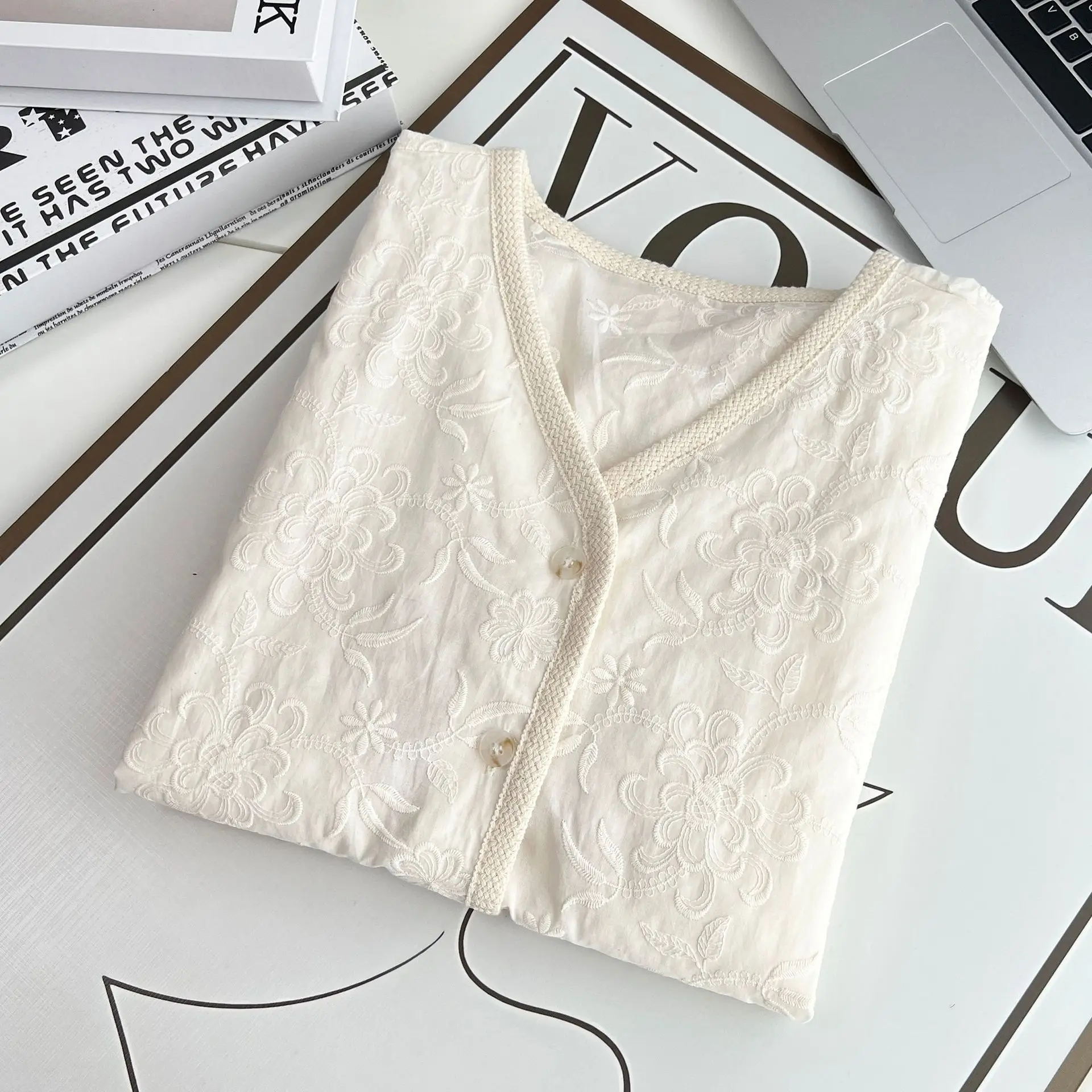 100KG Summer Plus Size Women's Blouses New Retro Chinese Style Jacquard Cotton Short Sleeved Shirt Elegant