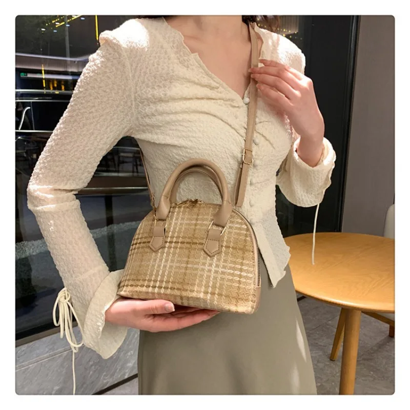 Western Style Gradient Contrasting Color Shell Female Crossbody Bag Handbag Trend Korean Minimalist Shoulder Bag for Women
