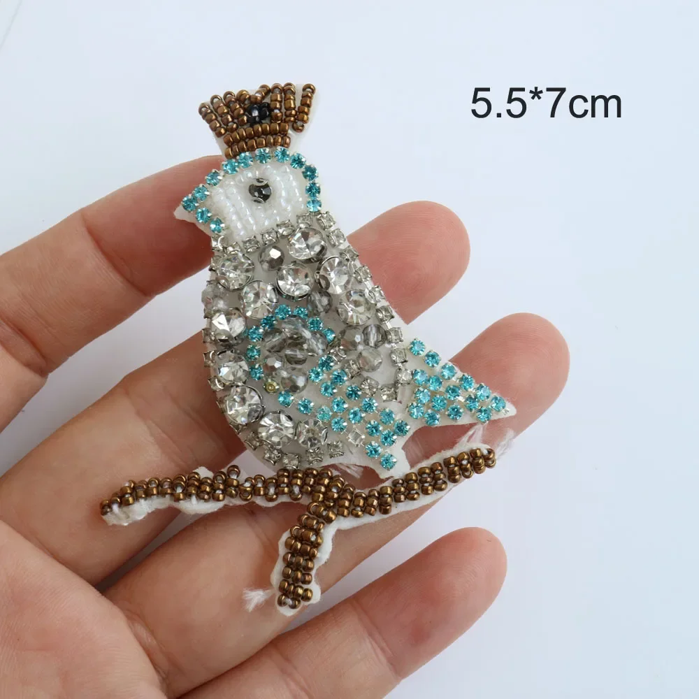 Fashion animal beaded patches for clothing DIY rhinestone sequins Sew on patch embroidery seahorse appliques parche ropa