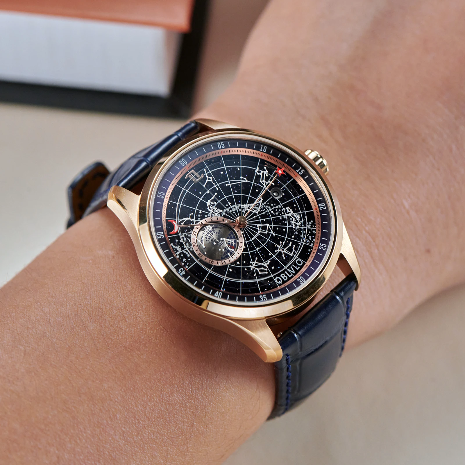 OBLVLO Simple Fashion Automatic Mechanical Watch for Men
